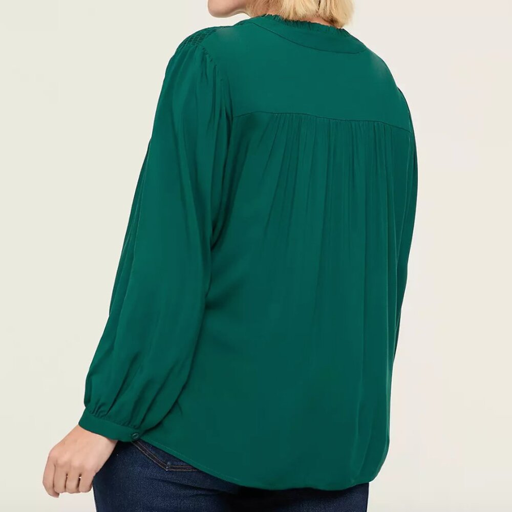 Lane Bryant Ruffle Neck Popover Blouse Top Green Bracelet Sleeve NTW Size 22 - Picture 3 of 8